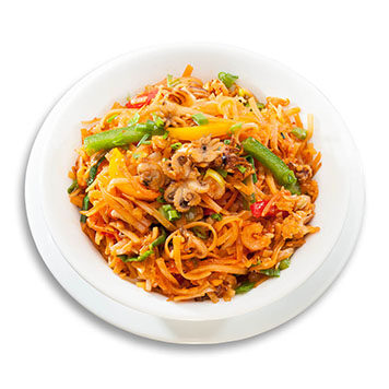 138. SINGAPORE RICE NOODLES WITH VEGETABLES