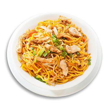 140. NOODLES WITH CHICKEN